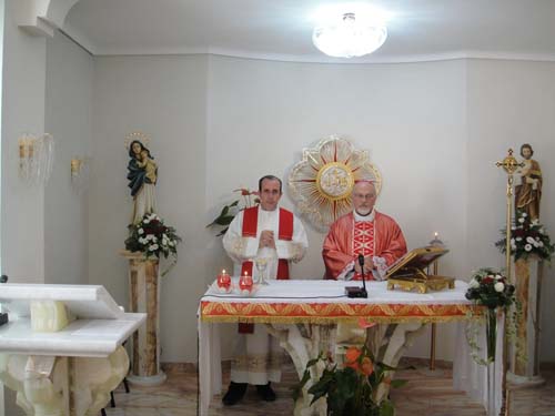 Don Giorgio Occhipinti e il vescovo mons. Paolo Urso