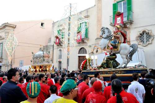 San Giorgio 2013 la processione