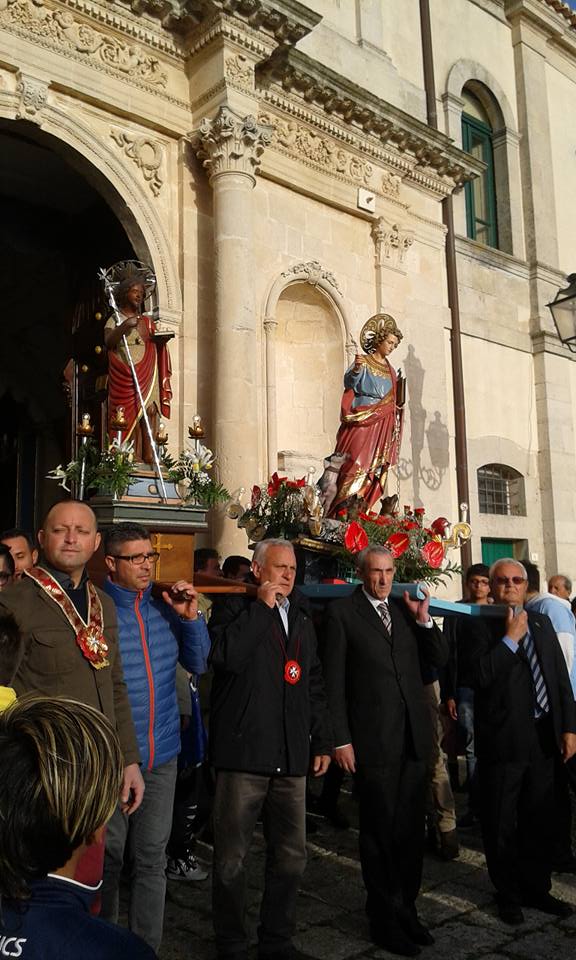 Processione congiunta San Giovanni e San Vito 1