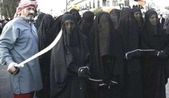 islamico vende donne cristiane