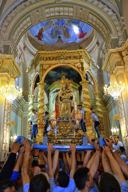 La Discesa della Madonna 2016 l'arrivo al santuario foto Lauria