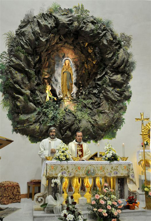 Don Occhipinti e la Madonna di Lourdes
