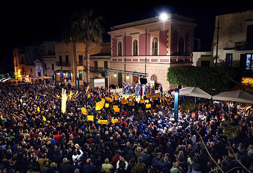 PIazza Ciullo comizio Surdi 16 maggio 2016