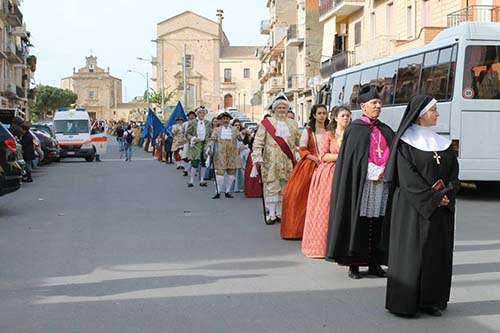 il Corteo Barocco sfila per le vie di Niscemi