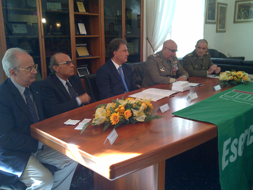 foto protocollo regione-esercito 22 10 13